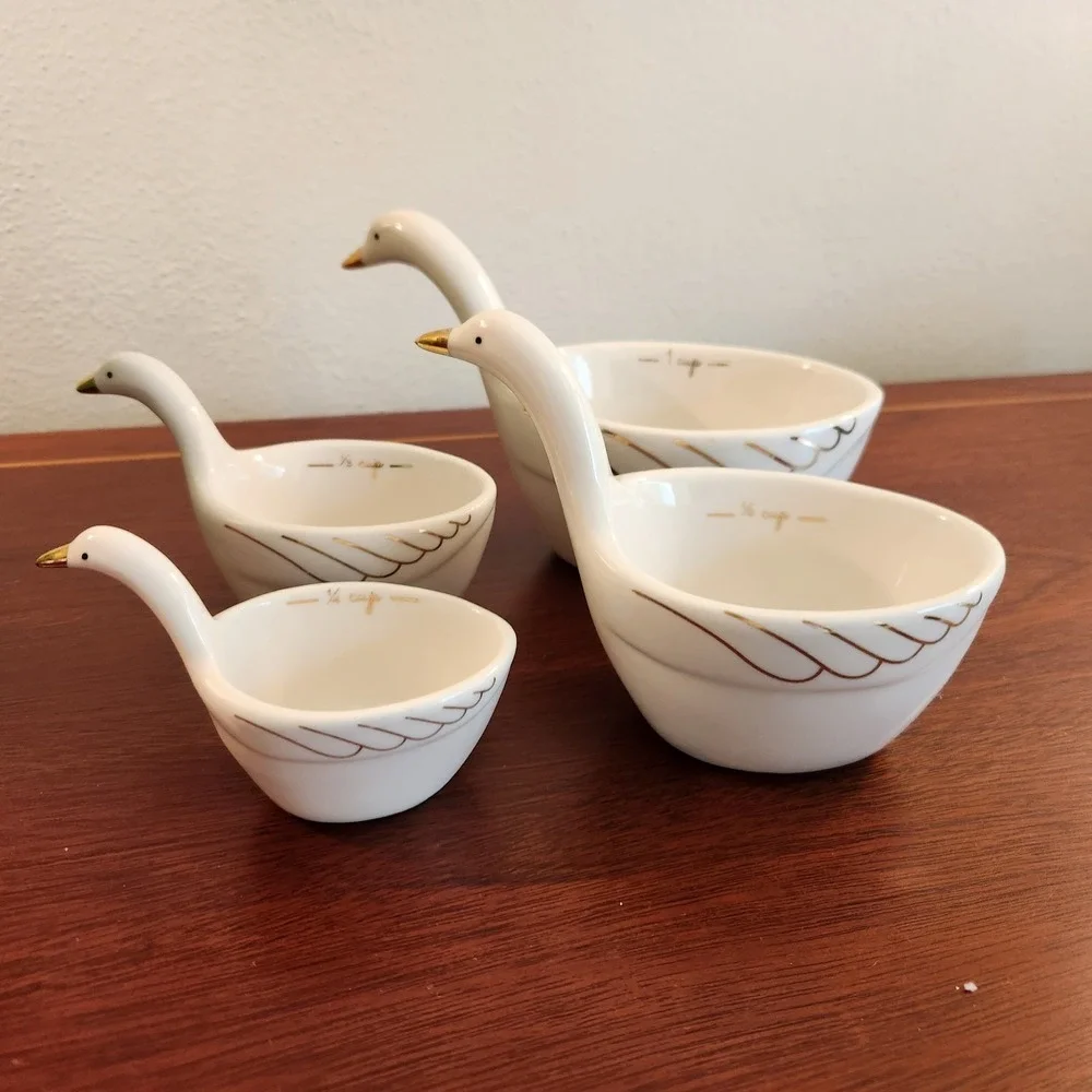 Anthropologie Swan Measuring Cups Set of 4 Goose Bird Cream Gold Ceramic